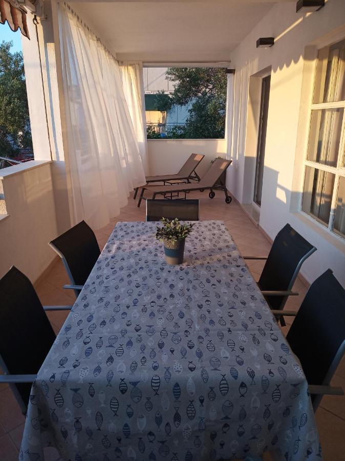 Apartman Mijic Trogir Exterior foto