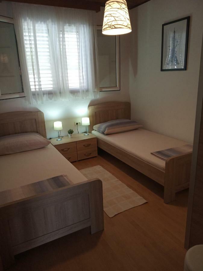 Apartman Mijic Trogir Exterior foto